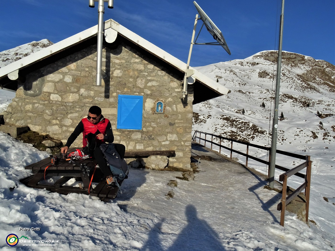 68 Al Bivacco-Baita Mistri (1992 m).JPG
